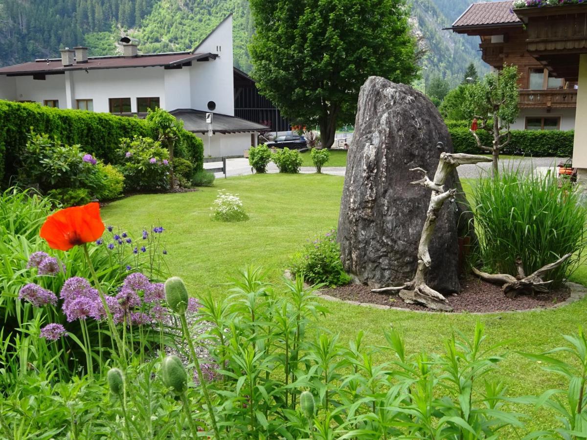 Ferienwohnung Rita Kroell Mayrhofen Exterior foto
