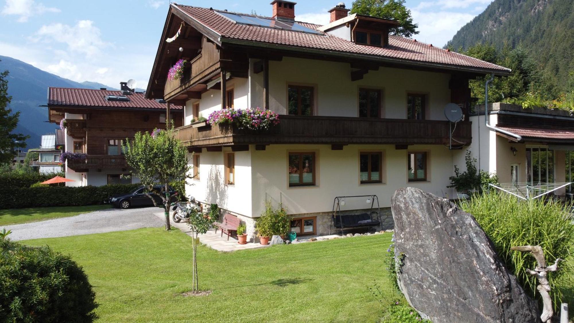 Ferienwohnung Rita Kroell Mayrhofen Exterior foto